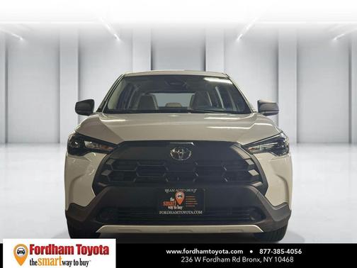 Wind Chill Pearl 2026 Toyota Corolla Cross L