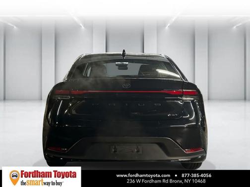 2024 Toyota Prius LE