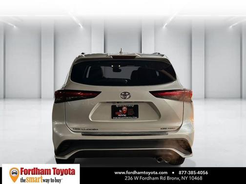 2023 Toyota Highlander XSE