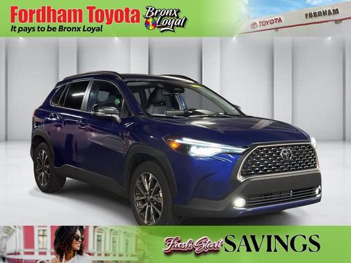 2025 Toyota Corolla Cross XLE