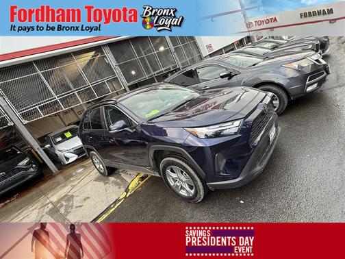 2025 Toyota RAV4 XLE