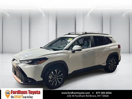 2024 Toyota Corolla Hybrid SE