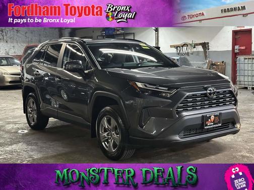 2023 Toyota RAV4 XLE