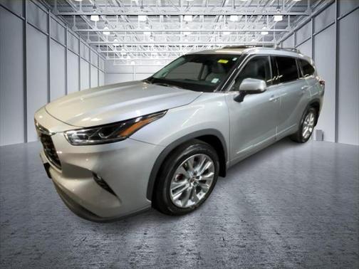 2022 Toyota Highlander Limited