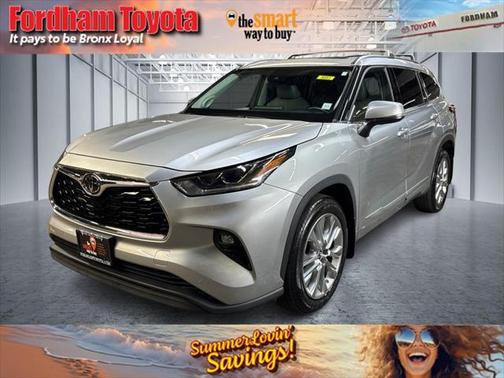 2022 Toyota Highlander Limited