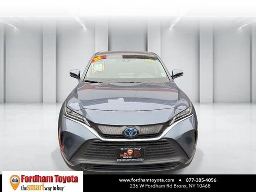 2022 Toyota Venza LE