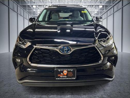 2023 Toyota Highlander Hybrid Limited