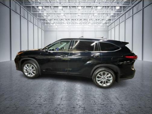 2023 Toyota Highlander Hybrid Limited