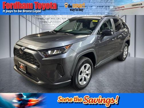 2021 Toyota RAV4 LE