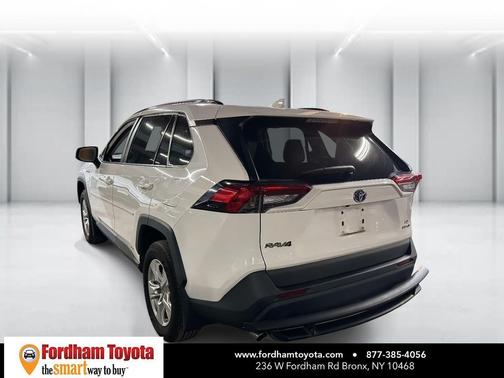 2021 Toyota RAV4 Hybrid LE