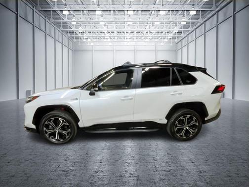 2024 Toyota RAV4 Prime XSE