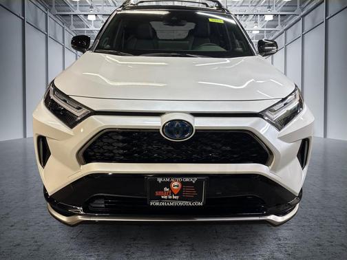 2024 Toyota RAV4 Prime XSE