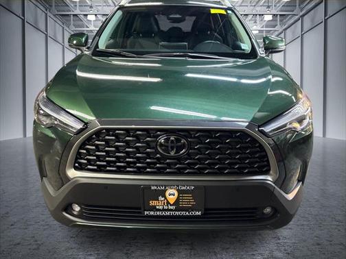 2023 Toyota Corolla Cross XLE