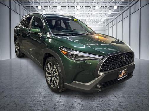 2023 Toyota Corolla Cross XLE