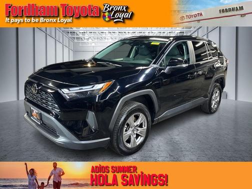 2022 Toyota RAV4 XLE
