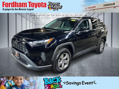 2022 Toyota RAV4 XLE