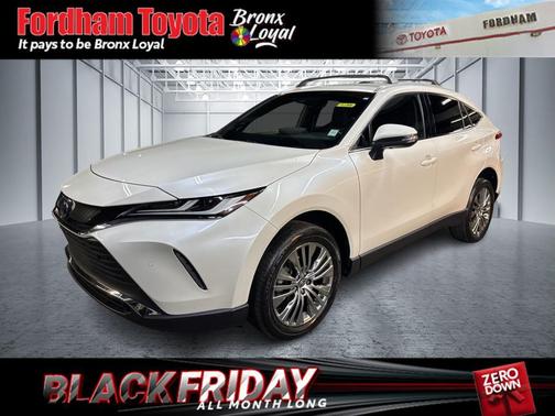 2022 Toyota Venza XLE