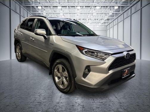 2021 Toyota RAV4 Hybrid XLE Premium