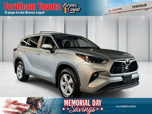 Celestial Silver Metallic 2024 Toyota Highlander LE