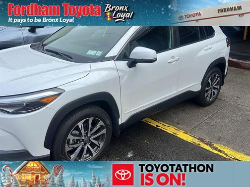 2022 Toyota Corolla Cross XLE