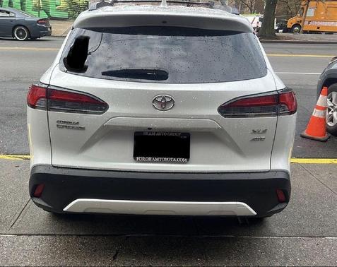 2022 Toyota Corolla Cross XLE