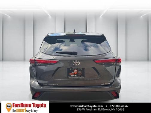 2023 Toyota Highlander LE