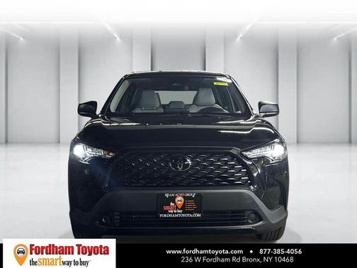 Jet Black 2024 Toyota Corolla Cross L