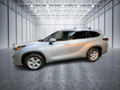 2020 Toyota Highlander L