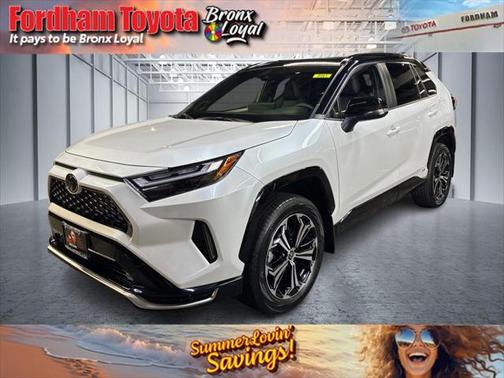 2025 Toyota RAV4 Hybrid SE