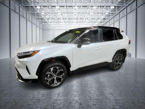 2025 Toyota RAV4 Hybrid SE