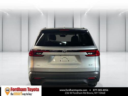 Celestial Silver Metallic 2025 Toyota Grand Highlander XLE