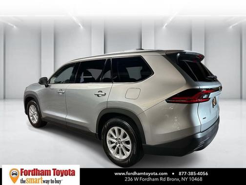 Celestial Silver Metallic 2025 Toyota Grand Highlander XLE