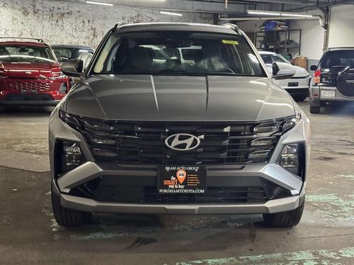 Shimmering Silver 2025 Hyundai TUCSON SEL