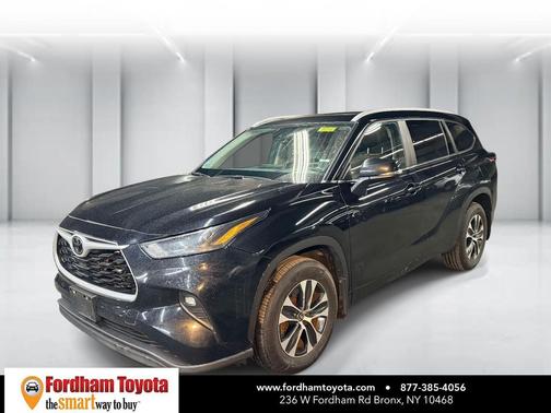 2025 Toyota Highlander XLE