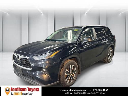 2025 Toyota Highlander XLE