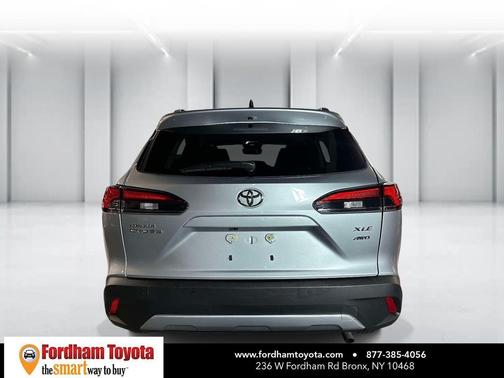 2025 Toyota Corolla Cross XLE