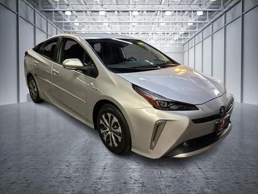 2022 Toyota Prius LE