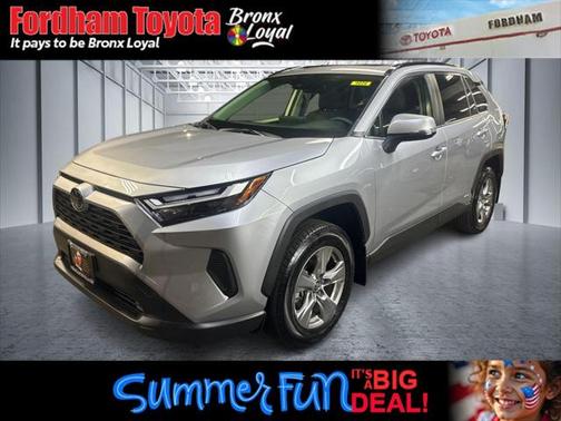 2025 Toyota RAV4 Hybrid XLE