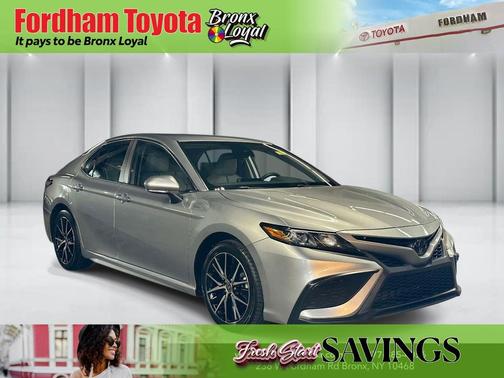 Celestial Silver Metallic 2024 Toyota Camry SE Sedan