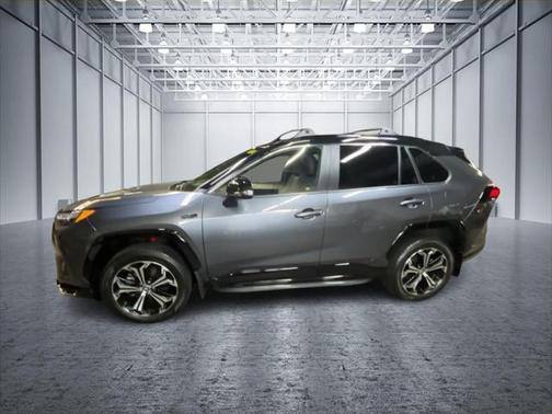 2024 Toyota RAV4 Prime XSE