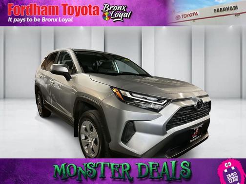 2023 Toyota RAV4 LE
