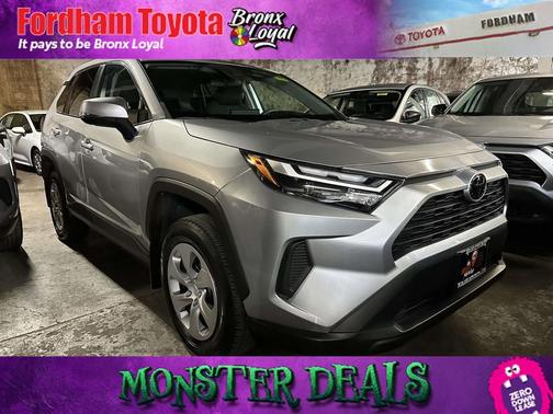 2023 Toyota RAV4 LE
