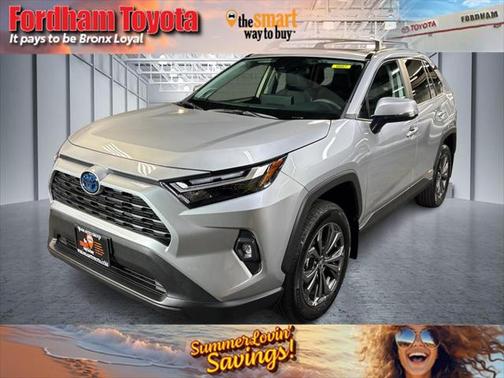 2024 Toyota RAV4 Hybrid XLE Premium