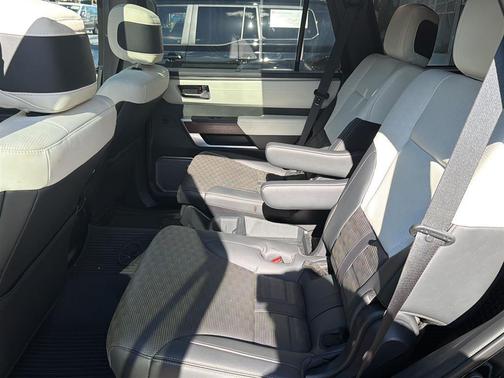 2024 Toyota Sequoia Capstone