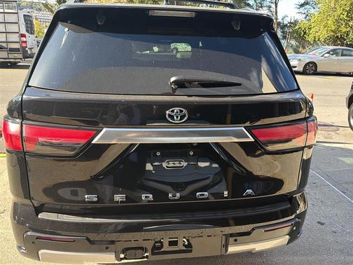 2024 Toyota Sequoia Capstone