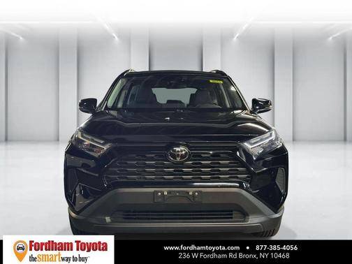 Midnight Black Metallic 2022 Toyota RAV4 XLE