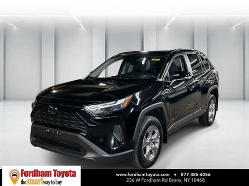 Midnight Black Metallic 2022 Toyota RAV4 XLE
