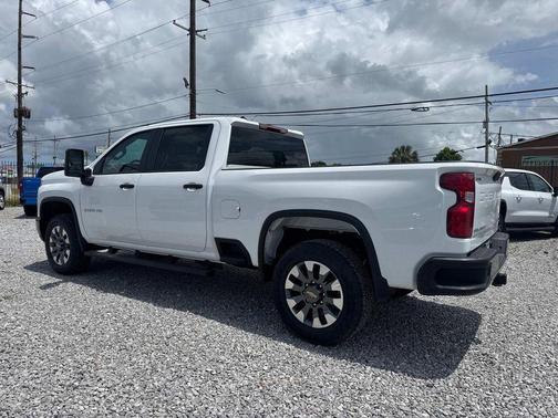 2025 Chevrolet Silverado 2500 Custom
