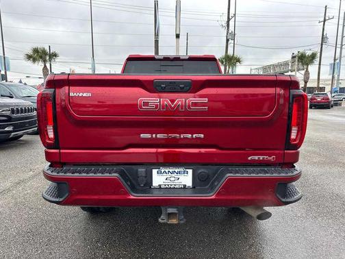 2022 GMC Sierra 2500 AT4