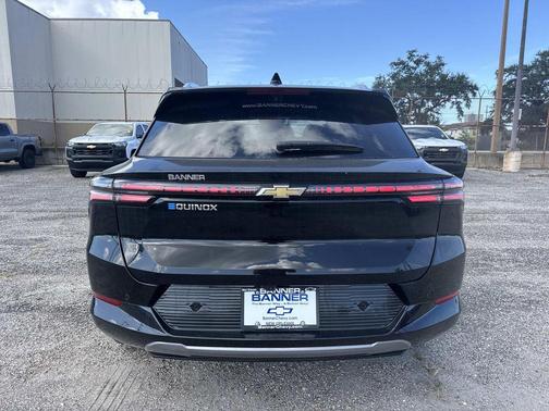 2025 Chevrolet Equinox EV LT